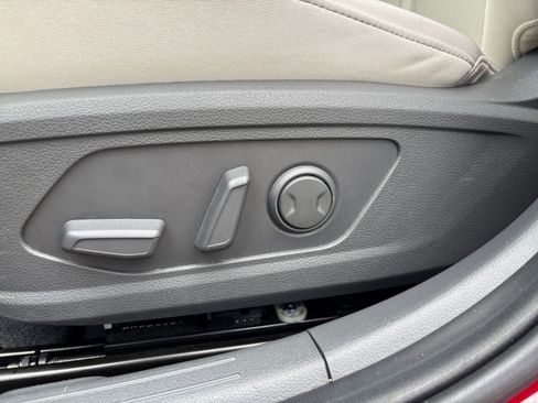 Used 2025 Hyundai Sonata SEL FWD image 22