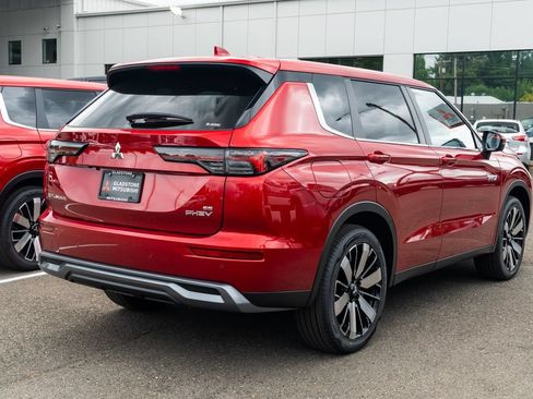 New 2026 Mitsubishi Outlander SE AWD/4WD image 6