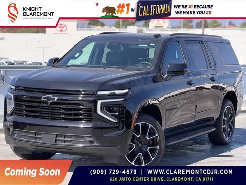 Used 2025 Chevrolet Suburban RST w/ Comfort Package AWD/4WD image 1