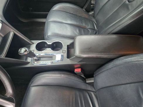 Used 2017 Chevrolet Equinox LT w/ Convenience Package image 52