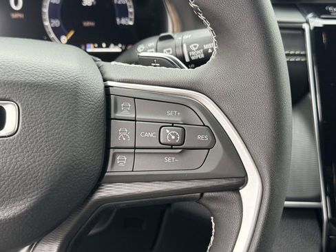 New 2026 Jeep Grand Cherokee Laredo X AWD/4WD image 10