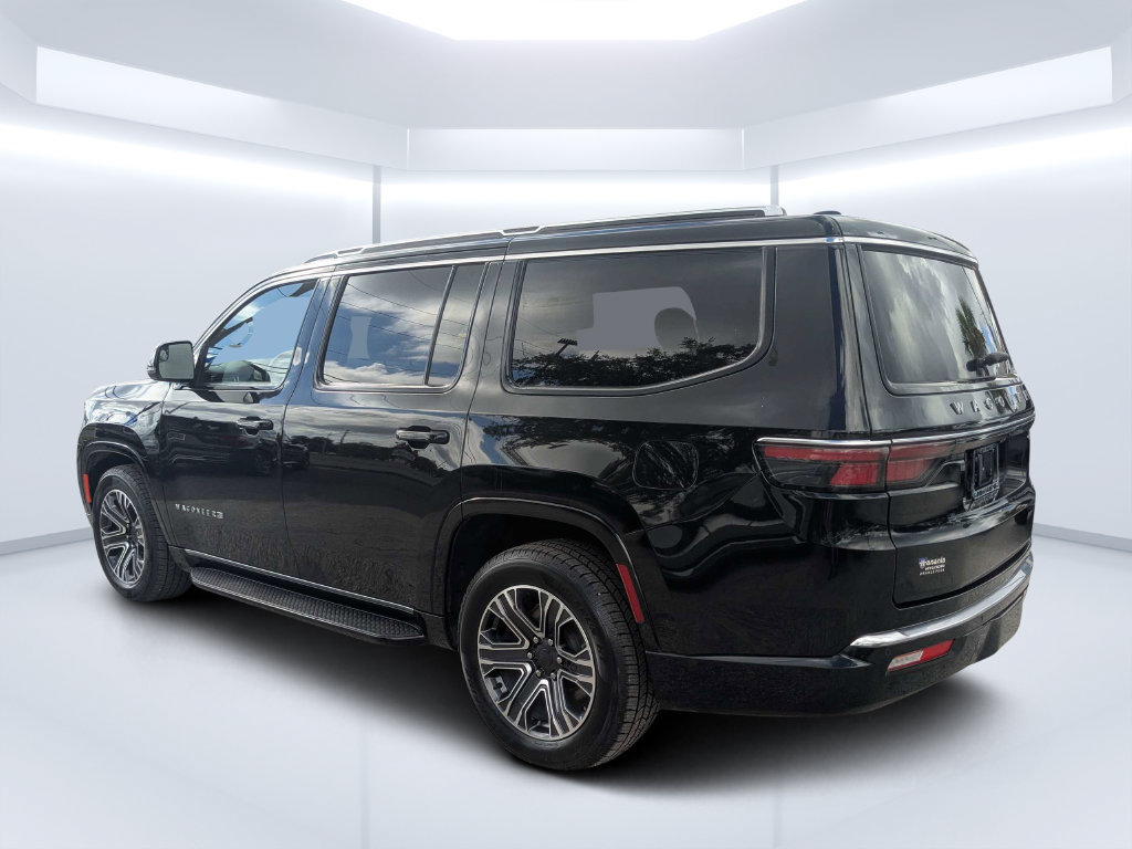 Used 2024 Jeep Wagoneer Series II w/ Flexible Seating Group AWD/4WD image 6