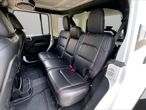 Certified 2018 Jeep Wrangler Unlimited Rubicon AWD/4WD image 22