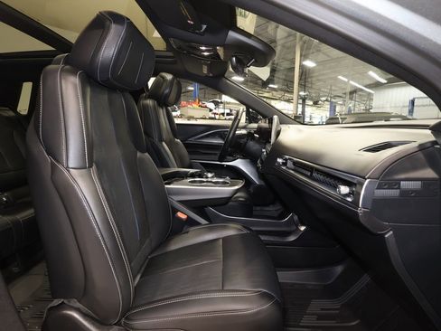 Used 2024 Cadillac Lyriq Luxury w/ LPO, Floor Liner Package image 27