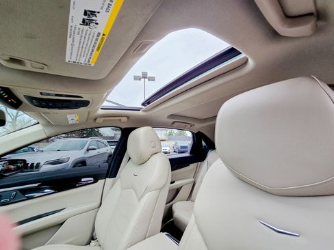 Used 2018 Cadillac CT6 2.0T image 14