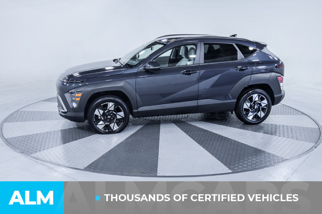 Used 2025 Hyundai Kona SEL AWD/4WD image 4
