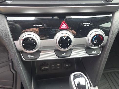 Used 2019 Hyundai Elantra SEL w/ Cargo Package image 21