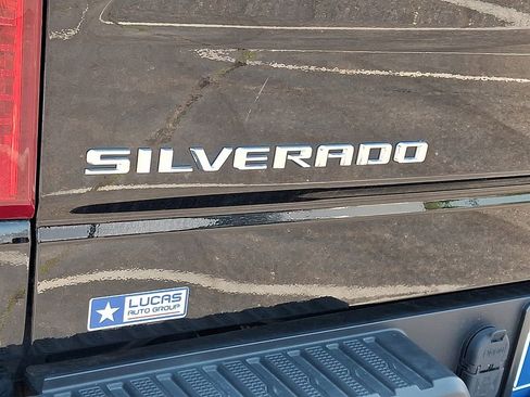 Used 2024 Chevrolet Silverado 1500 Custom Trail Boss AWD/4WD image 32