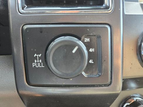 Used 2019 Ford F150 XLT w/ Equipment Group 302A Luxury AWD/4WD image 29