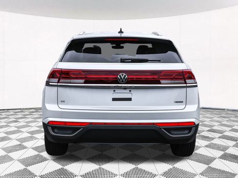New 2026 Volkswagen Atlas Cross Sport SE image 12
