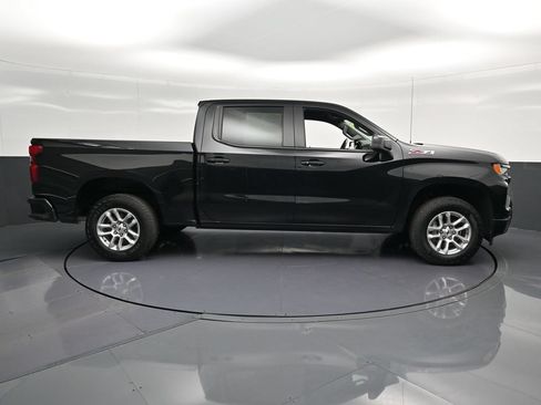 Used 2024 Chevrolet Silverado 1500 RST w/ Z71 Off-Road Package AWD/4WD image 4