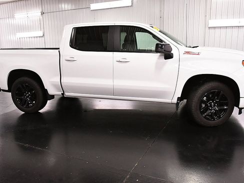 Used 2023 Chevrolet Silverado 1500 RST image 8