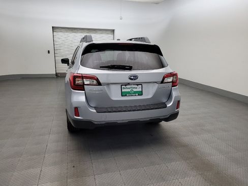 Used 2015 Subaru Outback 2.5i Limited AWD/4WD image 6