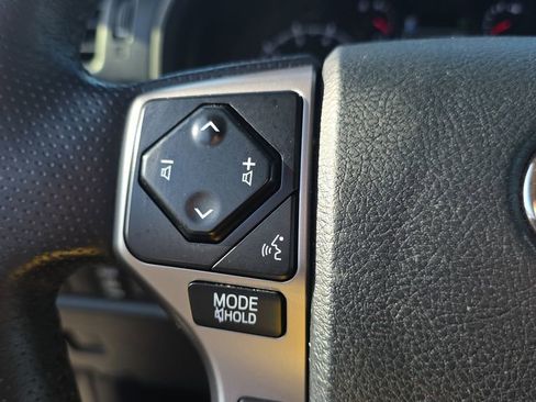 Used 2023 Toyota 4Runner SR5 Premium w/ Moonroof Package AWD/4WD image 21