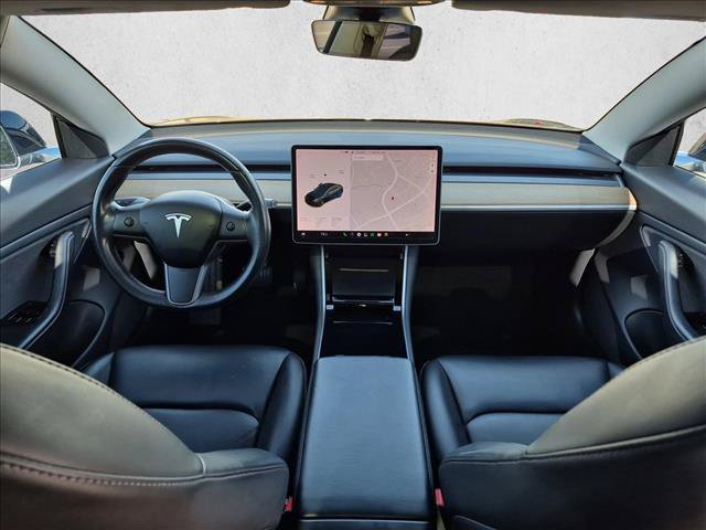 Used 2019 Tesla Model 3 Mid Range RWD image 17