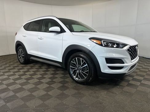 Used 2021 Hyundai Tucson SEL image 2