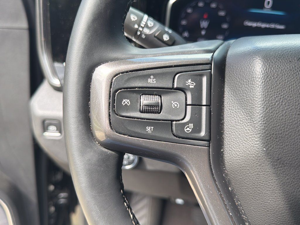 Used 2025 Chevrolet Silverado 2500 High Country w/ Midnight Edition AWD/4WD image 20