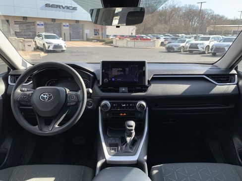 Used 2023 Toyota RAV4 XLE image 30