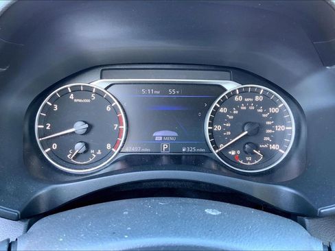 Used 2021 Nissan Altima 2.5 SV w/ SV Premium Package image 10