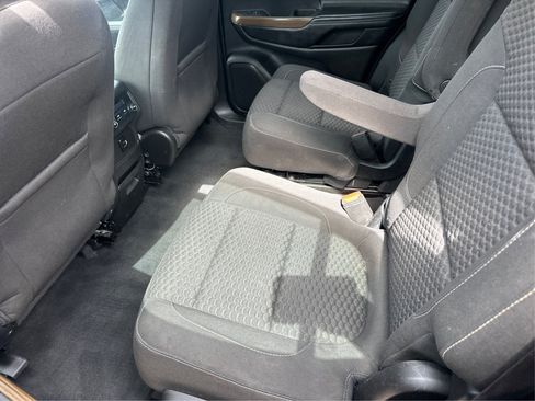 Used 2018 GMC Acadia SLE w/ Driver Alert Package I AWD/4WD image 12