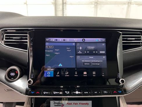 Used 2024 Jeep Wagoneer 4WD w/ Premium Group I image 53