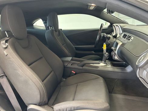 Used 2014 Chevrolet Camaro LT image 23