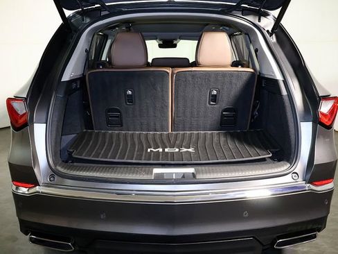Used 2022 Acura MDX SH-AWD w/ Advance Package image 32