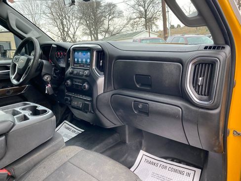 Used 2020 Chevrolet Silverado 2500 LT w/ Snow Plow Prep/Camper Package AWD/4WD image 29
