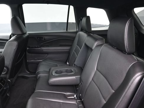 Certified 2023 Honda Passport EX-L image 26