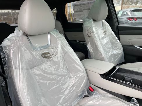 New 2026 Hyundai Tucson Limited image 12