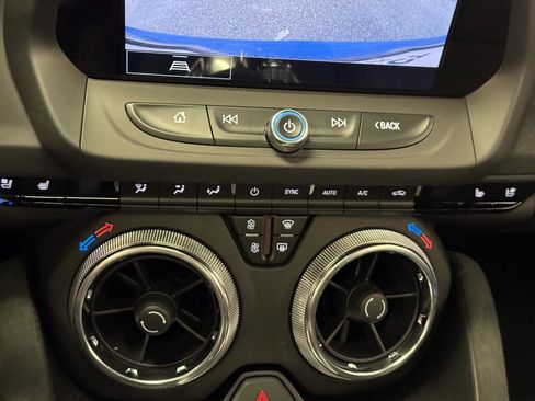 Used 2023 Chevrolet Camaro ZL1 RWD image 19