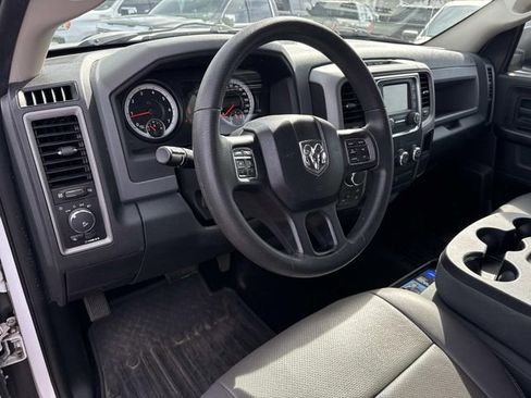 Used 2015 RAM 1500 Express image 22