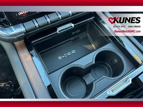 New 2026 GMC Yukon XL Denali w/ Sun & Power Step Package image 24