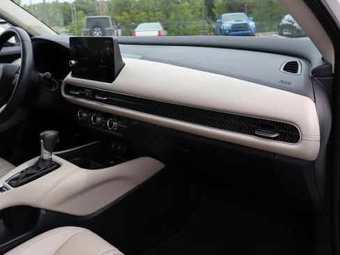 Certified 2026 Honda HR-V EX-L image 9