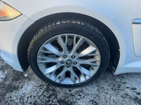 Used 2013 Jaguar XF 3.0 image 14