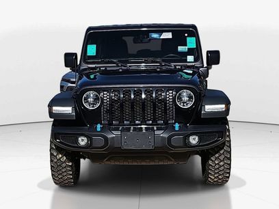 Used 2023 Jeep Wrangler Unlimited w/ Cold Weather Group