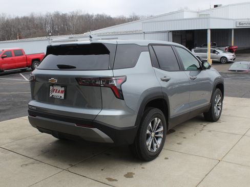 New 2026 Chevrolet Equinox LT image 4