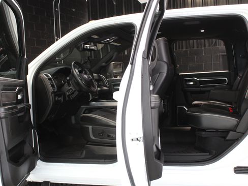 Used 2024 RAM 2500 Laramie w/ Night Edition AWD/4WD image 40