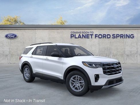 New 2026 Ford Explorer Active RWD image 8