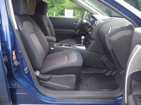 Used 2008 Nissan Rogue SL w/ Moonroof Pkg AWD/4WD image 17