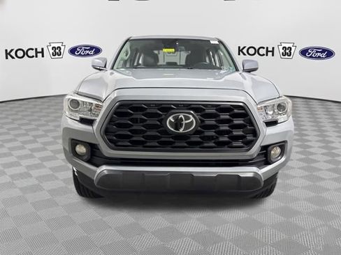 Used 2019 Toyota Tacoma SR5 image 2