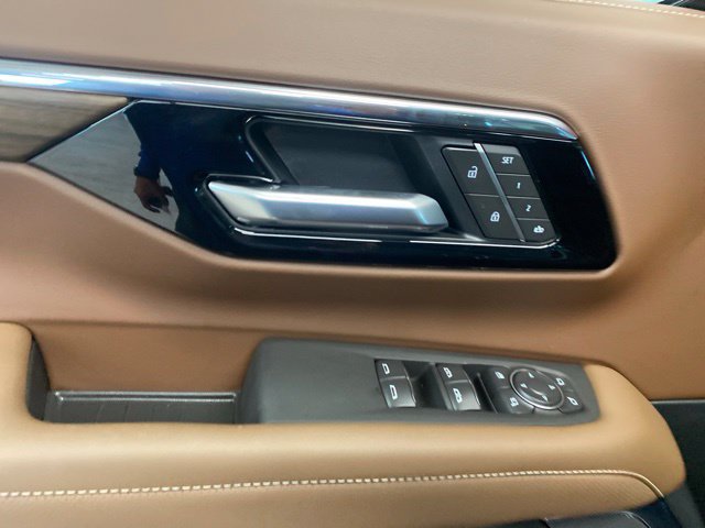 New 2026 Chevrolet Tahoe High Country AWD/4WD image 28