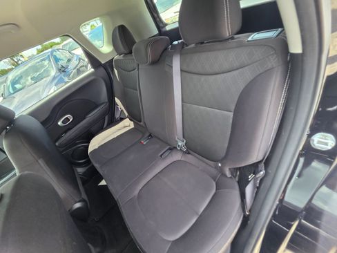 Used 2017 Kia Soul FWD image 15