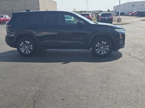 Used 2025 Chevrolet Equinox LT FWD image 8