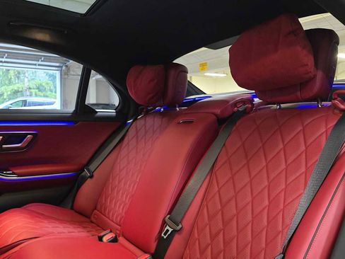 Used 2024 Mercedes-Benz S 580 4MATIC Sedan image 17