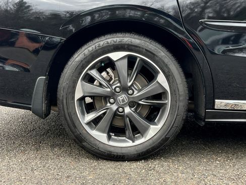 Used 2024 Honda Odyssey Elite image 7