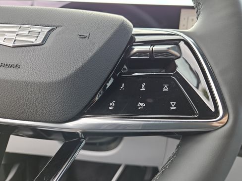 New 2025 Cadillac Lyriq Sport w/ LPO, Floor Liner Package RWD image 33