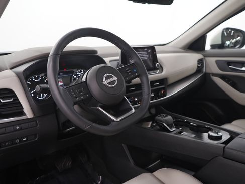 Used 2023 Nissan Rogue SV w/ SV Premium B Package AWD/4WD image 24