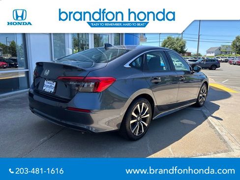 Used 2023 Honda Civic EX image 6