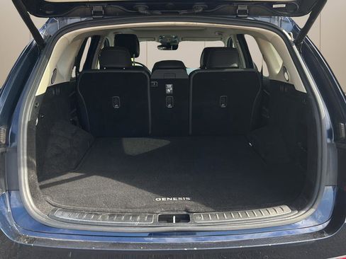 Used 2022 Genesis GV80 2.5T w/ Advanced Package 03 RWD image 14